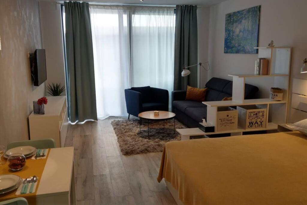 Maria, Modern Studio Apartment With Private Parking Дубровник Екстериор снимка