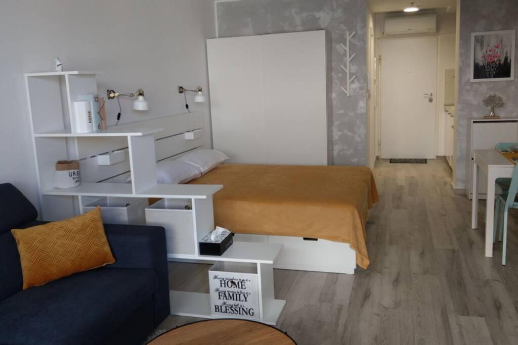 Maria, Modern Studio Apartment With Private Parking Дубровник Екстериор снимка